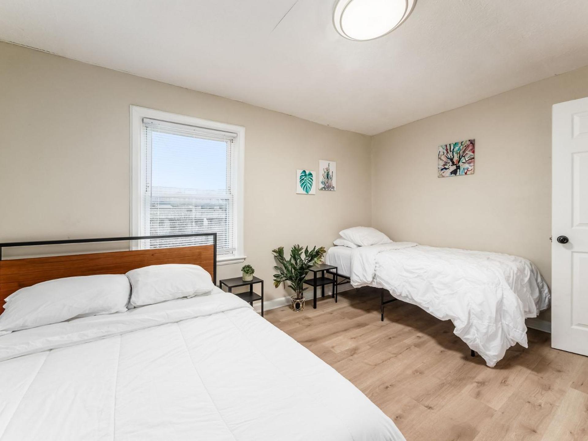 コロンバス Housepitality - The Osu Mansion- Osu Sleeps 20ヴィラ エクステリア 写真