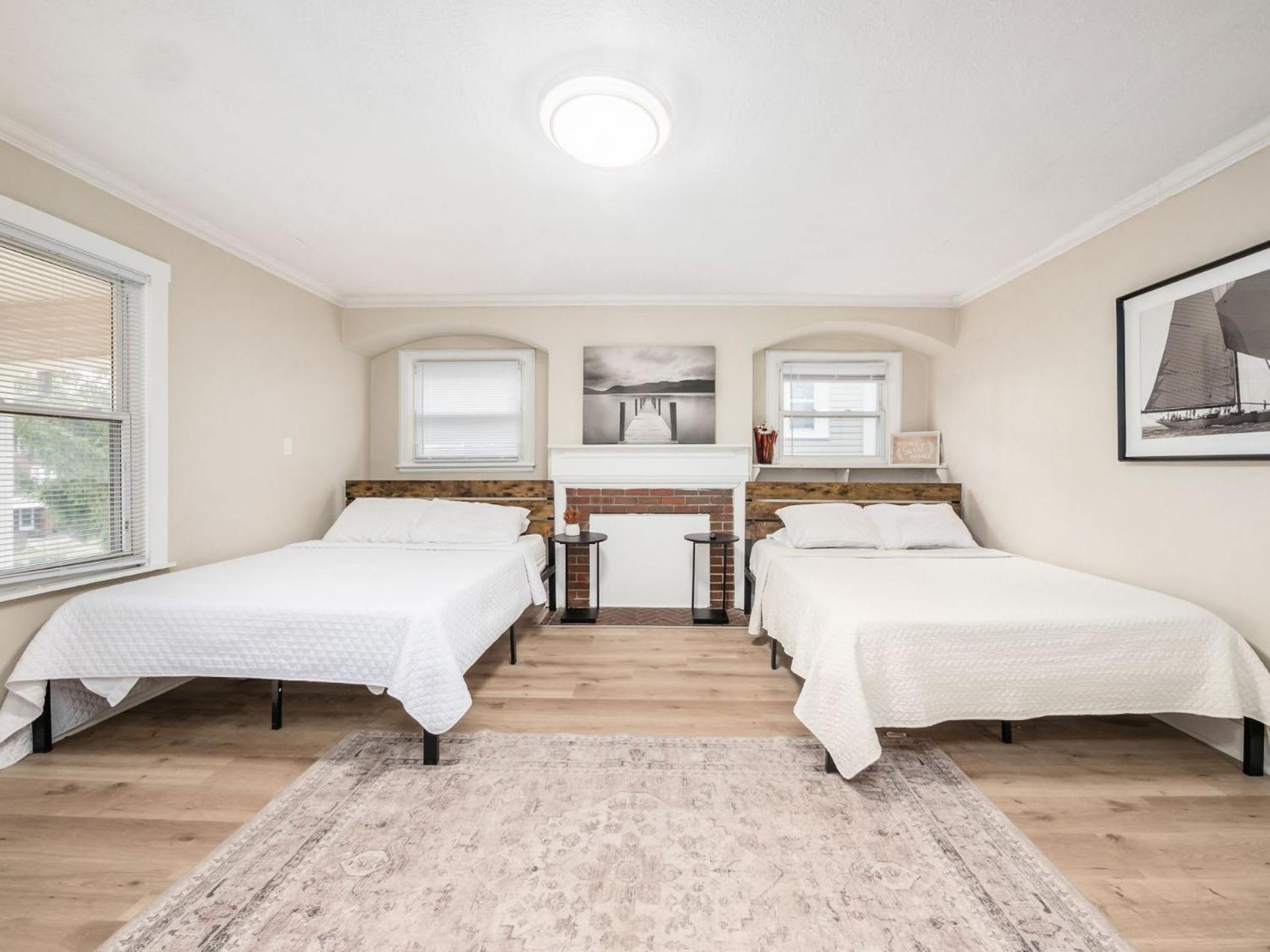 コロンバス Housepitality - The Osu Mansion- Osu Sleeps 20ヴィラ エクステリア 写真